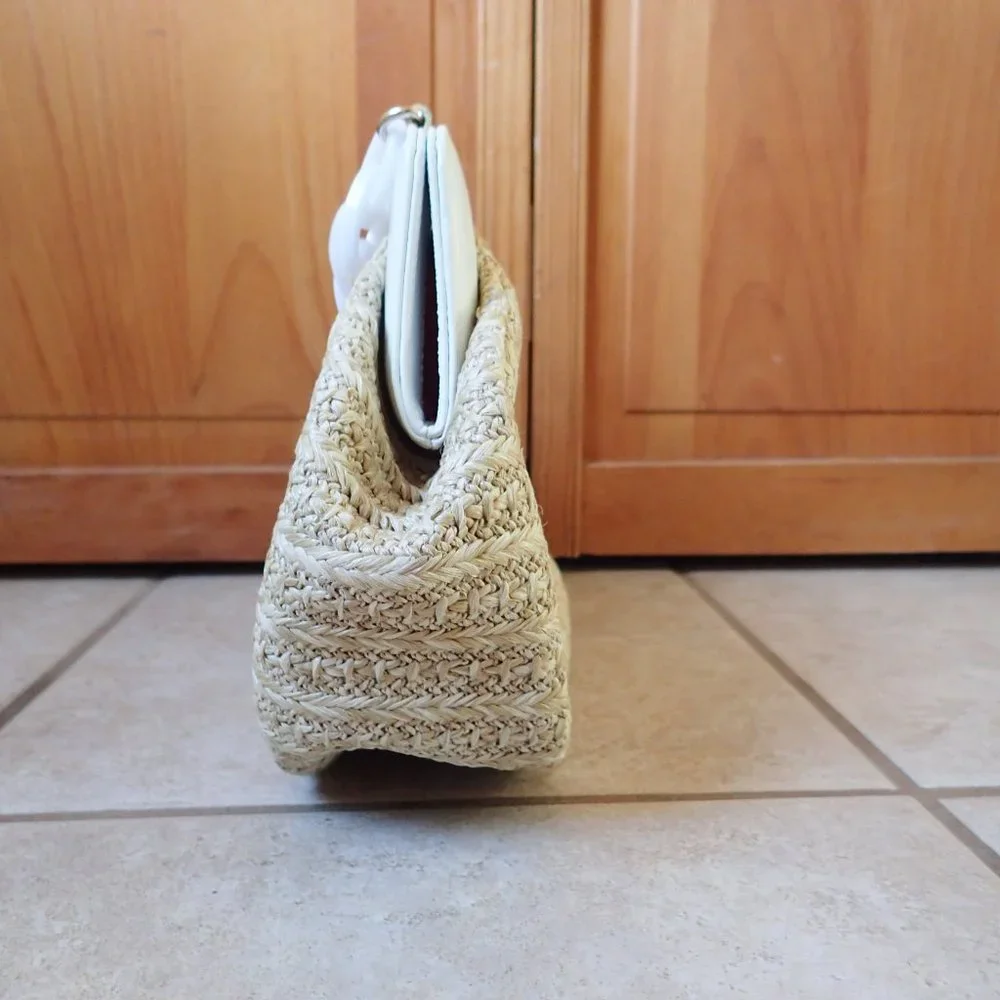 Vintage Purse - Picture 2 of 3